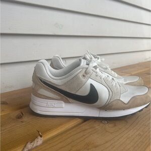 Nike Pegasus 89 size 10 mens